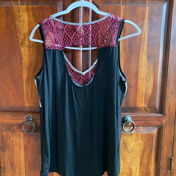 BKE Embellished Summer Tank Top - Picture 6 of 7